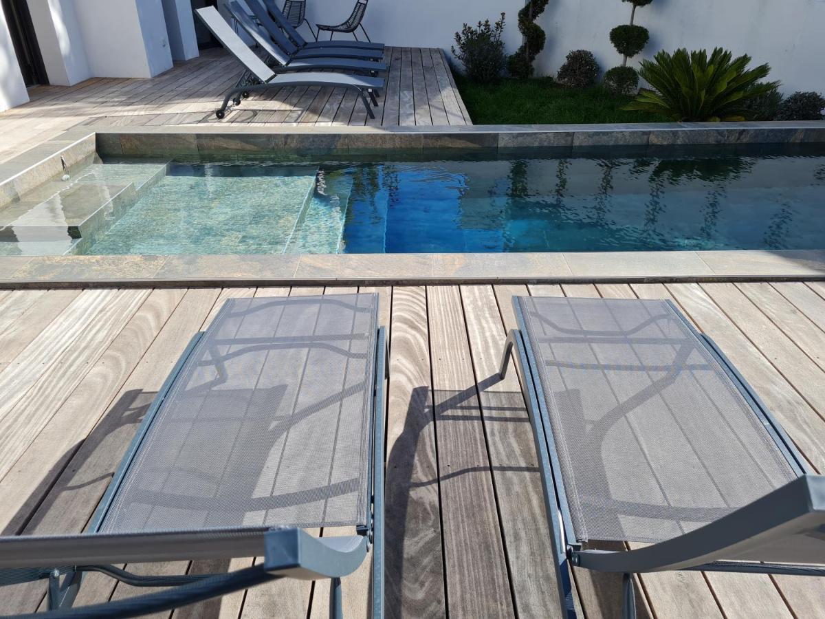 Villa Nc30 , Chambres Privatives Deluxe Ла Рошел Екстериор снимка